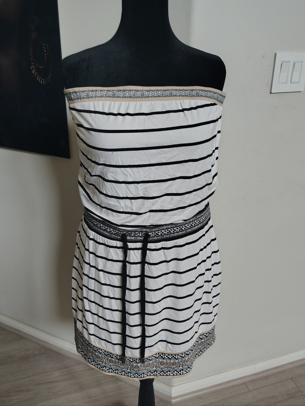 White House Black Market Striped Strapless Summer Dress  Size Large